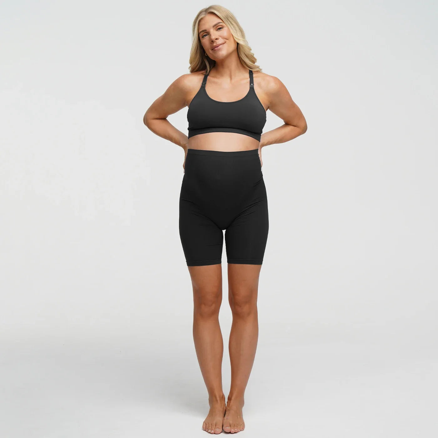 Seamless Umstandsshorts mit hohem Bund